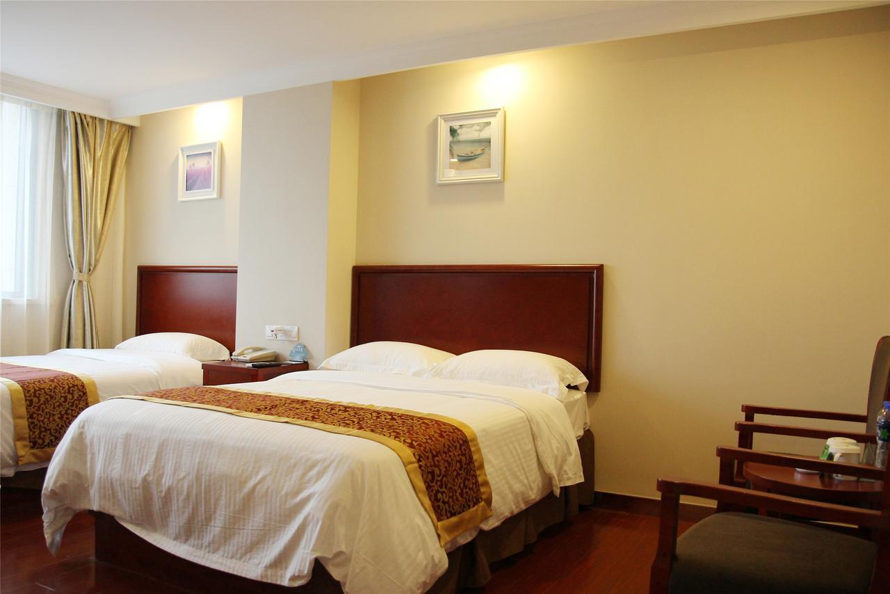 Greentree Inn Henan Hebi Hengshan Road Business Hotel Exterior photo